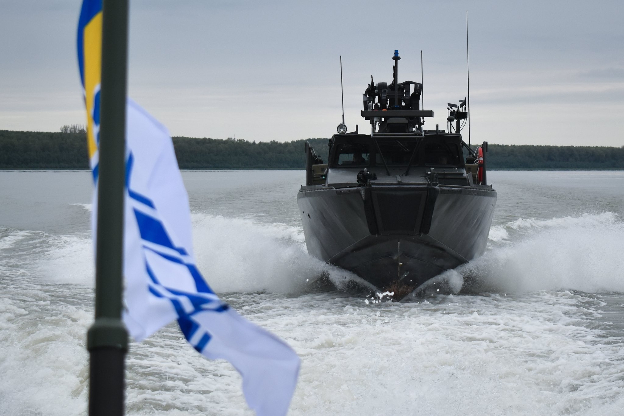 Ukrainian Naval Drone Explodes in Romanian Port After Russian Electronic Warfare Disrupts Control Systems